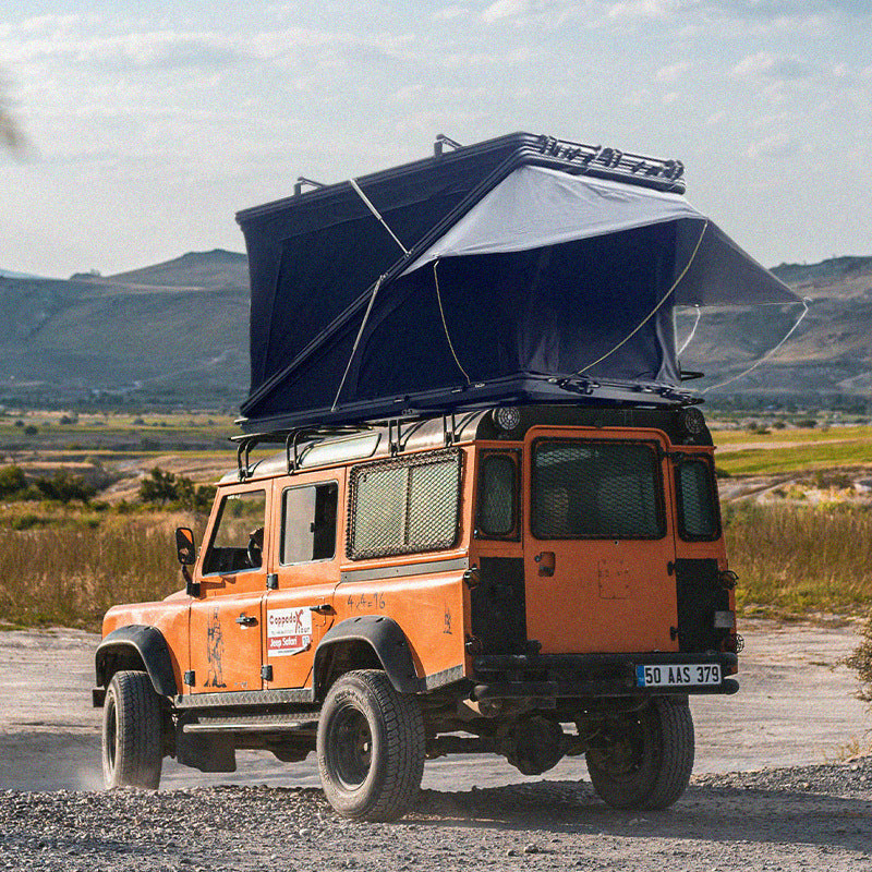 Hard-Shell Rooftop Tent Dual Hydraulic Telescopic System 3-4 Person Capacity