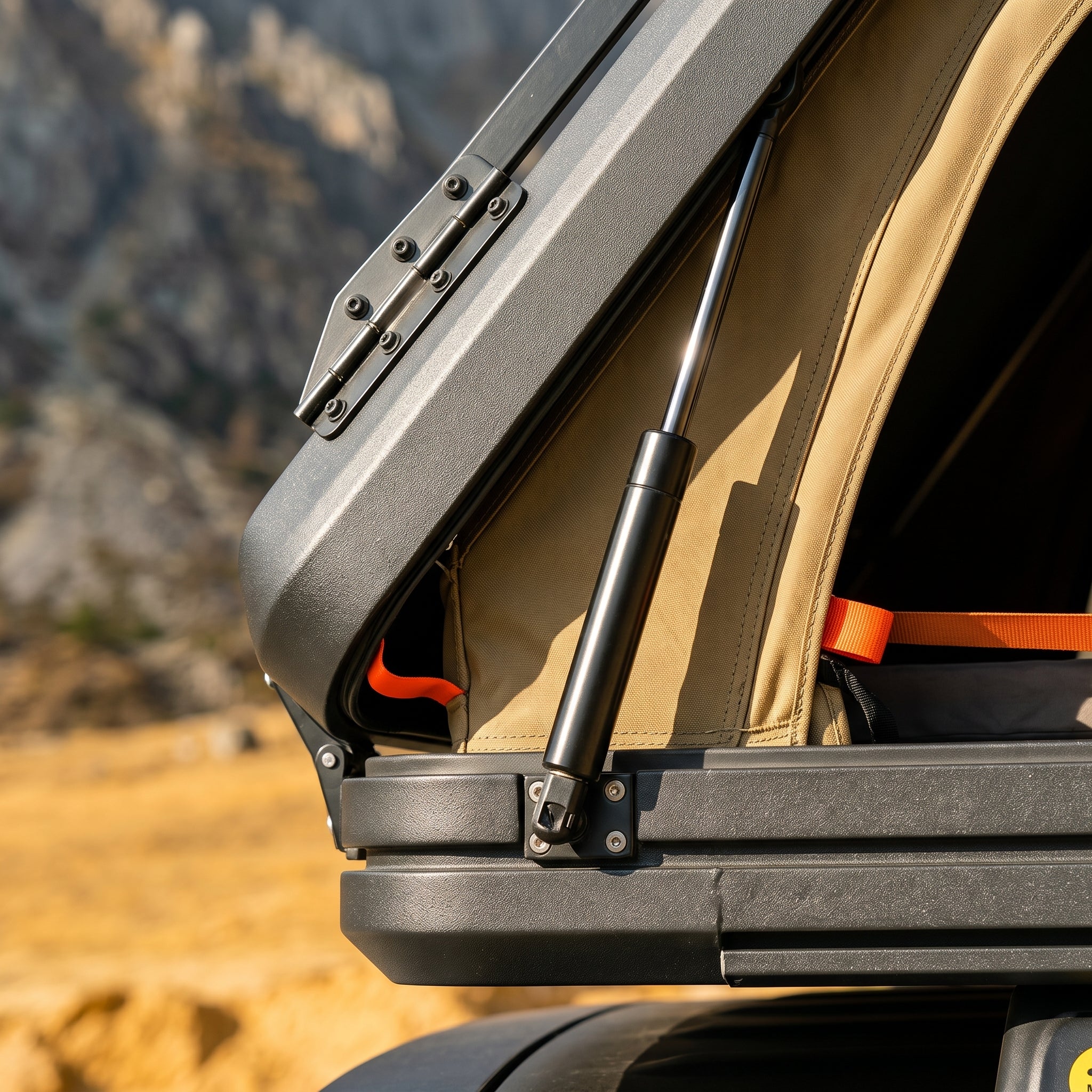 30-second Quick-opening Hard-shell Outdoor Roof Top Tent